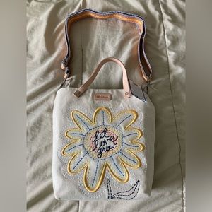 NWT Brighton Sunny Daisy embroidered handbag